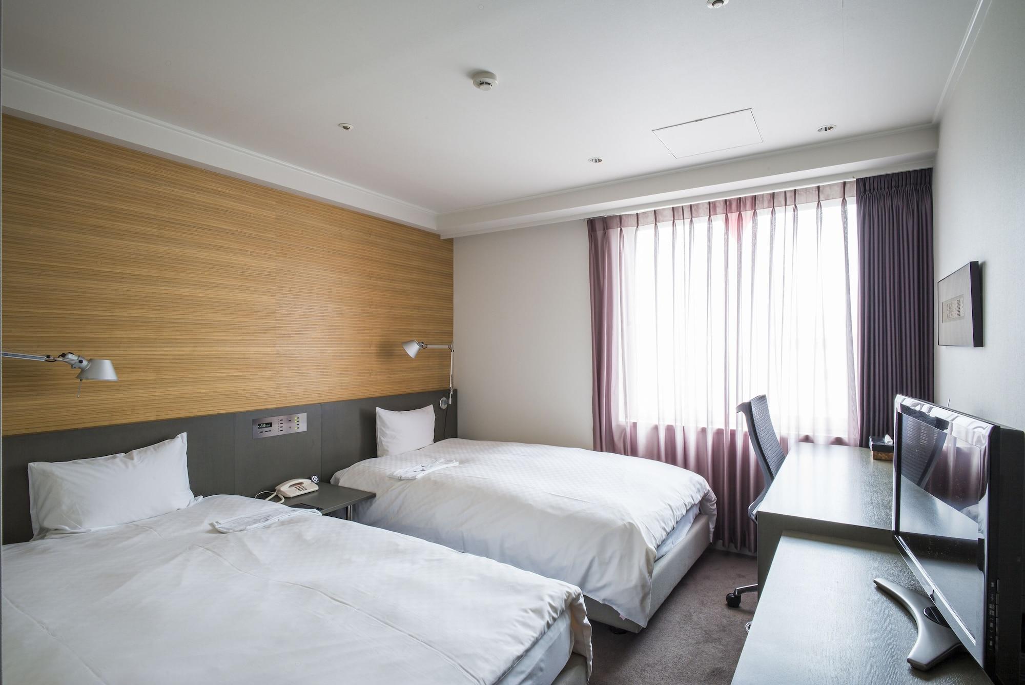 Rhino Hotel Kyoto Bagian luar foto